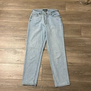 Aero Jeans 
Size 0 reg 
Good condition